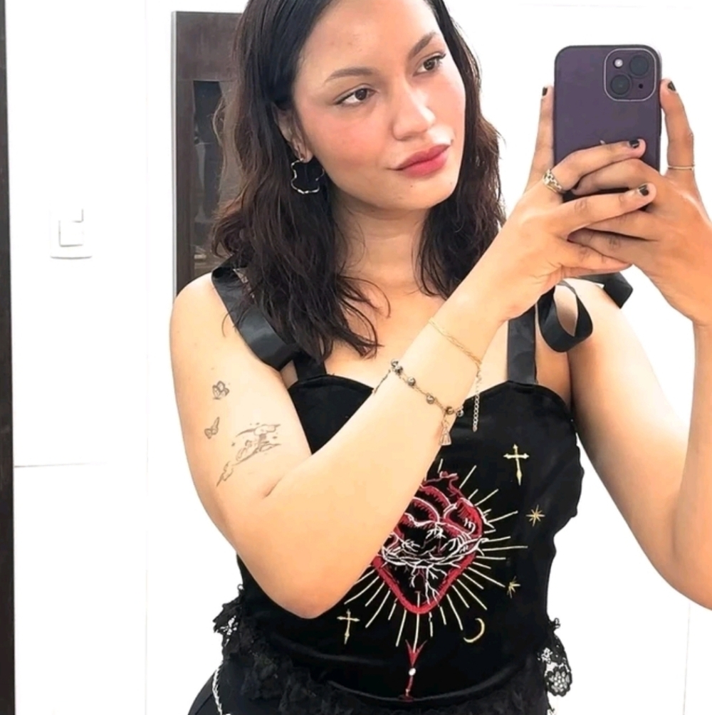 NEW Black Embroidered Heart Top - Picture 6 of 6